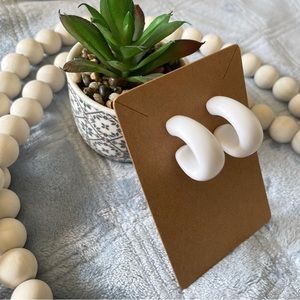Preloved Chunky White Open-cuff style hoop